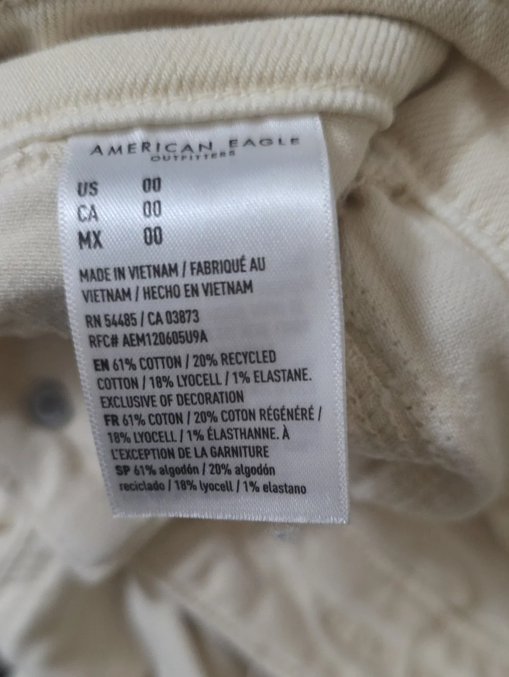 American Eagle Outfitters structured utility